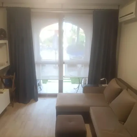 Cascadas Victory דירה